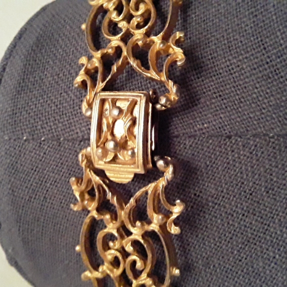 50's GENO 3 Strand Matt White Bead Necklace & Earrings set - Picture 6 of 10